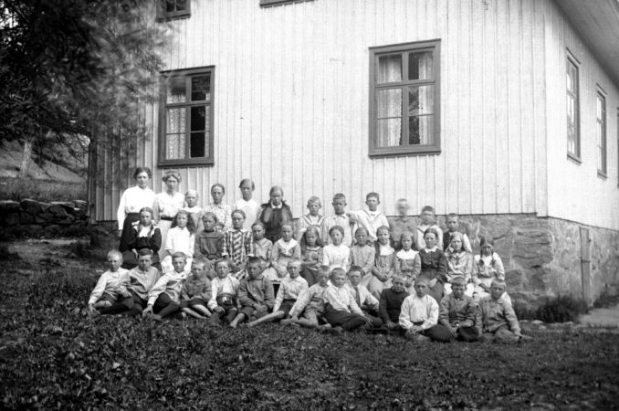 50. 1917.07.15 "Folkskolebarnen". Samma som nr 49.